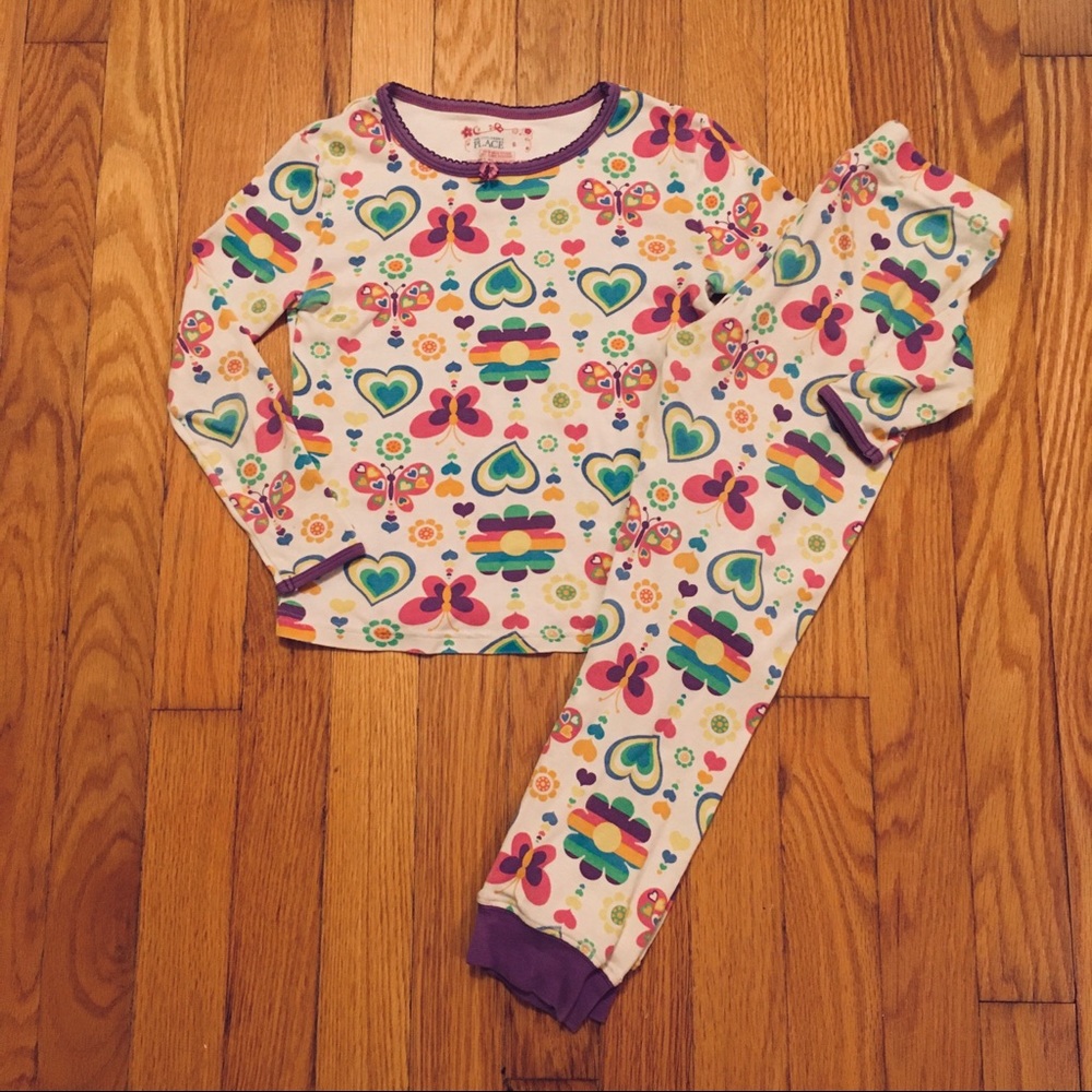 Children’s Place Pajama Set Rainbow Floral Heart 6